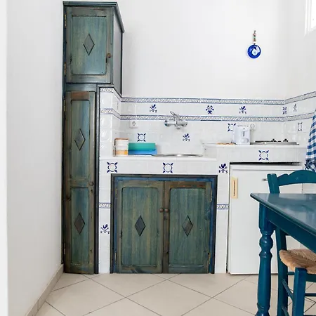 Ficus Traditional מלון קפלוס