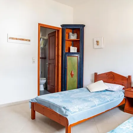 Ficus Traditional Bed & Breakfast Kefalos (Kos)